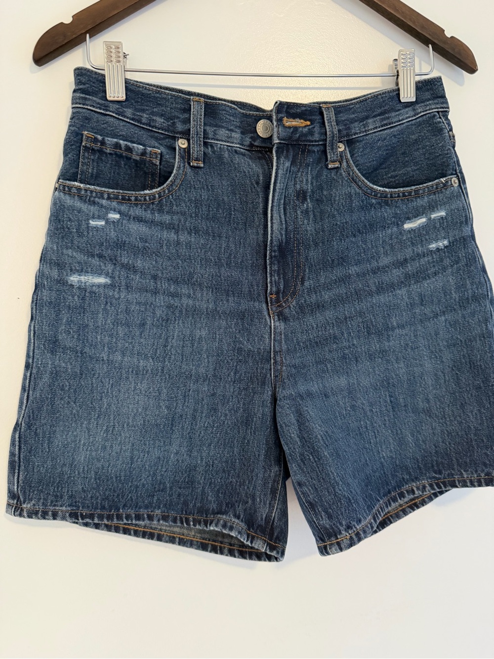 Uniqlo High Waist Women’s Shorts – Light Blue with Tan Stitching